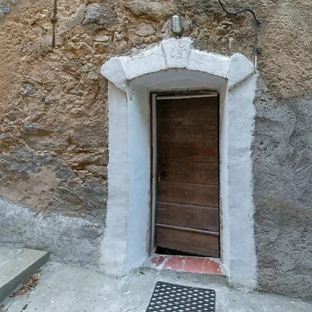 A Casa Di Mamo בית נופש Ville-di-Paraso